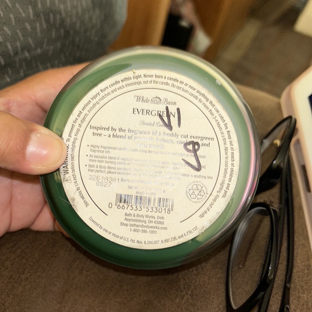 NWT Evergreen candle from White Barn - Picture 5 of 5